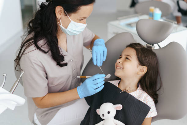 Best Dentist Open on Weekends  in Rosharon, TX