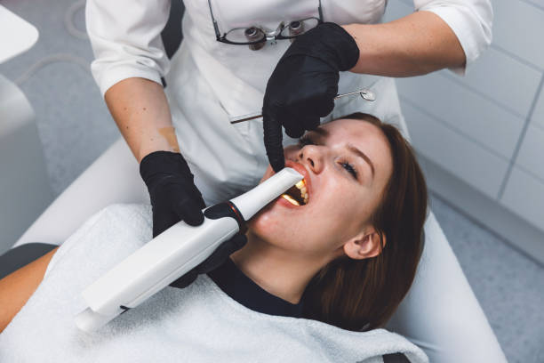 Best Emergency Tooth Extraction  in Rosharon, TX